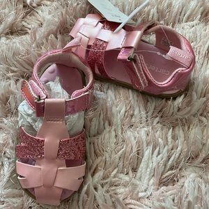 Carter’s Size 5 toddler sandals NWT